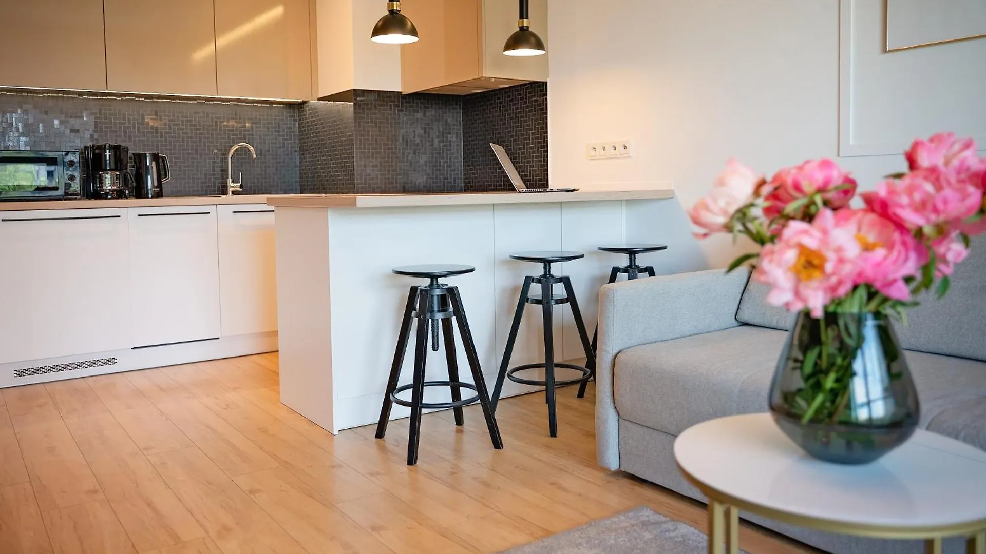 Mennica Residence Just Like In Your Home Βαρσοβία